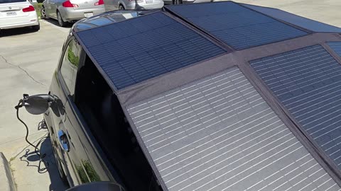 Fiat500e EV Charging via Solar+Power banks