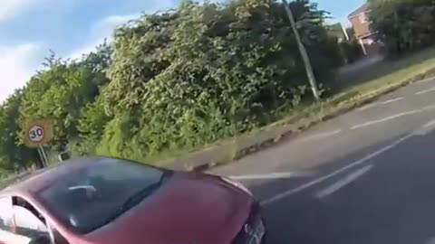 Bicyclists gets hit while using traffic circle, round about