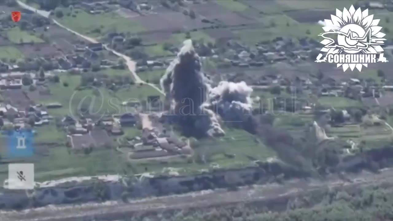 Insane Footage of a Ukrainian Mig-29 On a Bombing Run