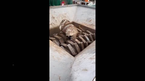 This might be the most satisfying video on the internet - many things crushed