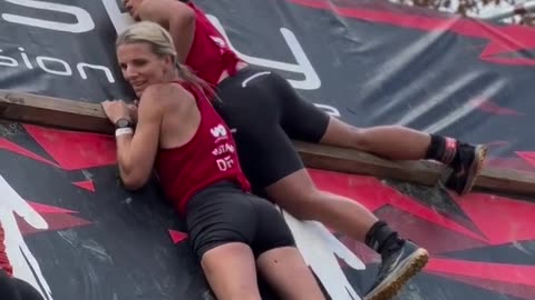 This is what teamwork’s all about helping each other reach the top both on the wall and in life🔥👏