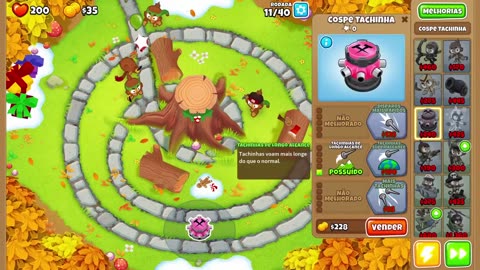 Bloons TD 6 Tree Hole Easy Round 11