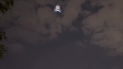 👽🔍 UFO caught on camera. #ghostlytoksa #creepytok #creepyvideos #ufotiktok