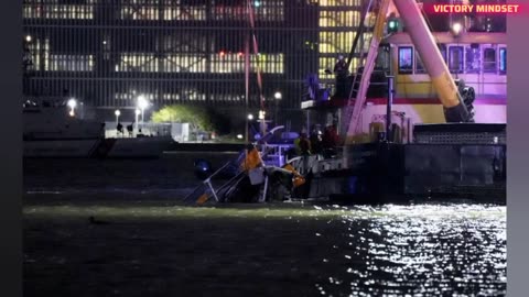 Helicopter Tragedy in NYC || Spanish Family of 5 Dies in Hudson River Crash