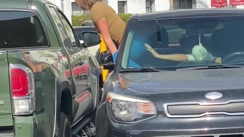 she couldn't open her door so she did THIS!.hd