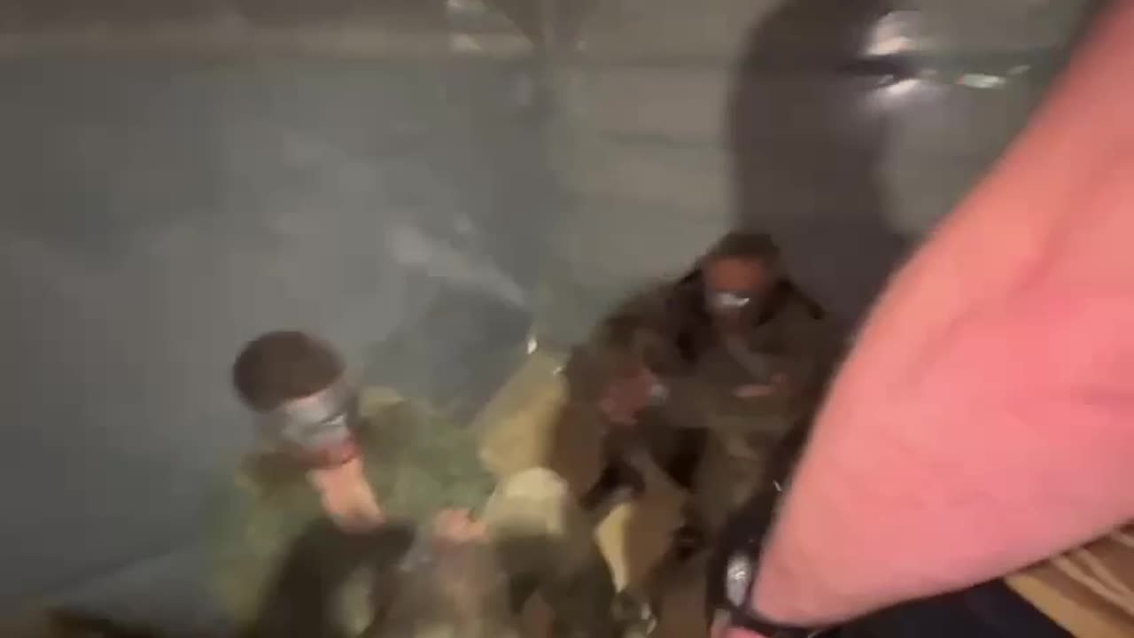11 Russian Soldiers Walk Out of Forest and Surrender After Sudden Drop in Temp Leaves Them Exposed