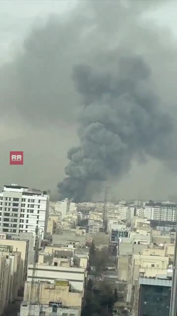 Τεχεράνη εμπορικό κέντρο-πυρκαγια