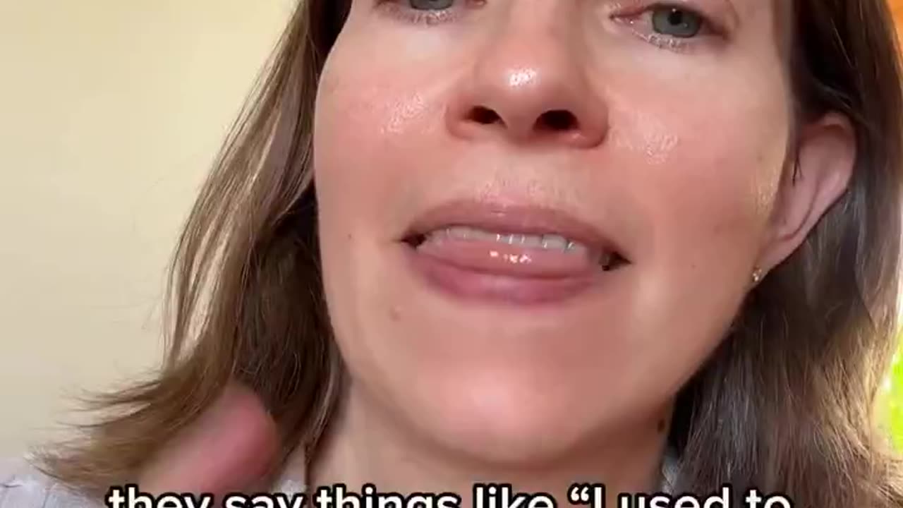 Lady explains how you know someone is highly intelligent