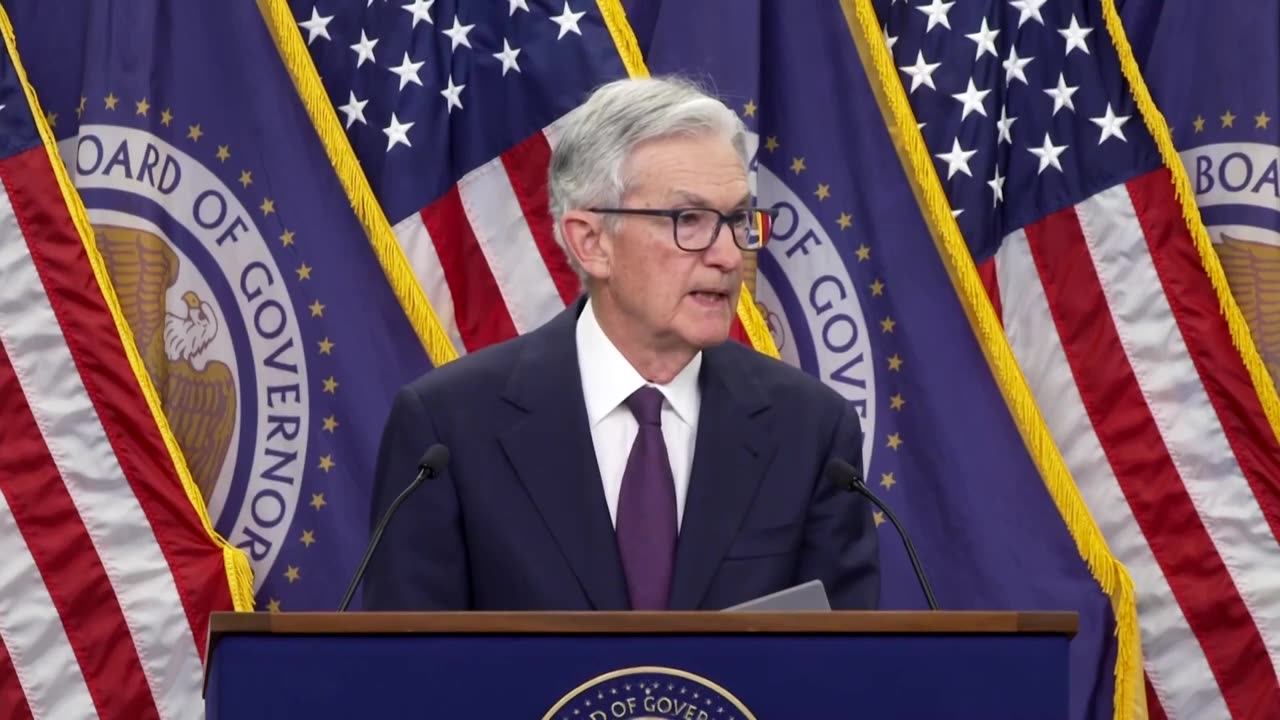 Fed keeps rates on hold, much to Trump's disgust | REUTERS