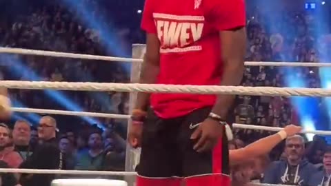 SPEED MAKE'S WWE DEBUT🤼💔