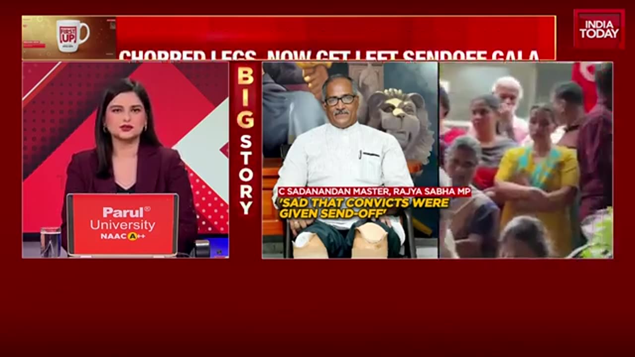 Kerala__CPIM_s__Hero_s_Farewell__For_Cadre_Jailed_For_Maiming_RSS_Leader___India_Today_News