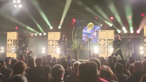 Stryper ( live)
