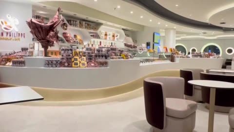 MSC World America First Look! Public Deck 6: Jean-Philippe Chocolat and Cafe