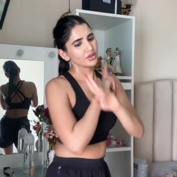 Watching myself in gym mirror hits different