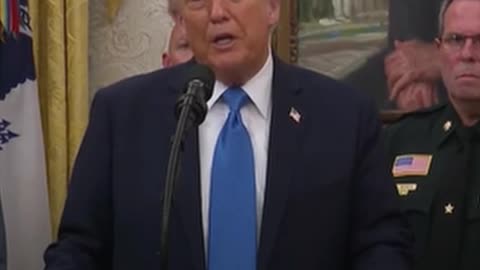 Trump: Podría ser una gran idea reunirse en el Vaticano