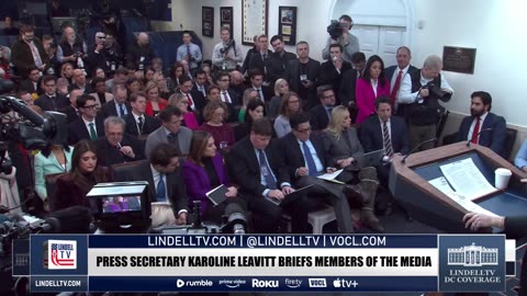 TRUMP + WALZ FINALLY SPEAK? - REP. COMER TURNS HIS BACK ON TRUMP