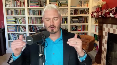 Texas Bill Makes Being Transgender A FELONY _ The Kyle Kulinski Show