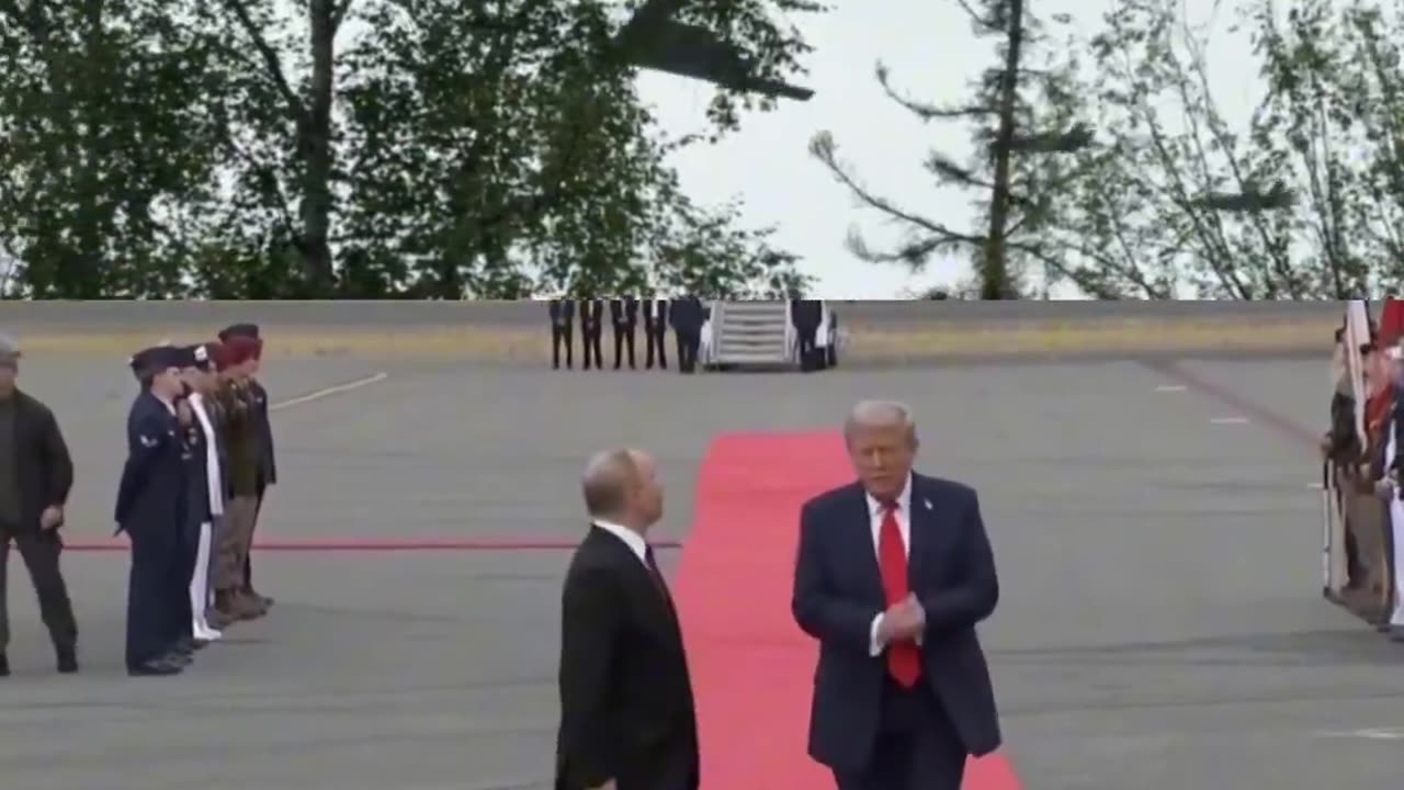 Here's Putin and Trump as a B-2 Flies Over