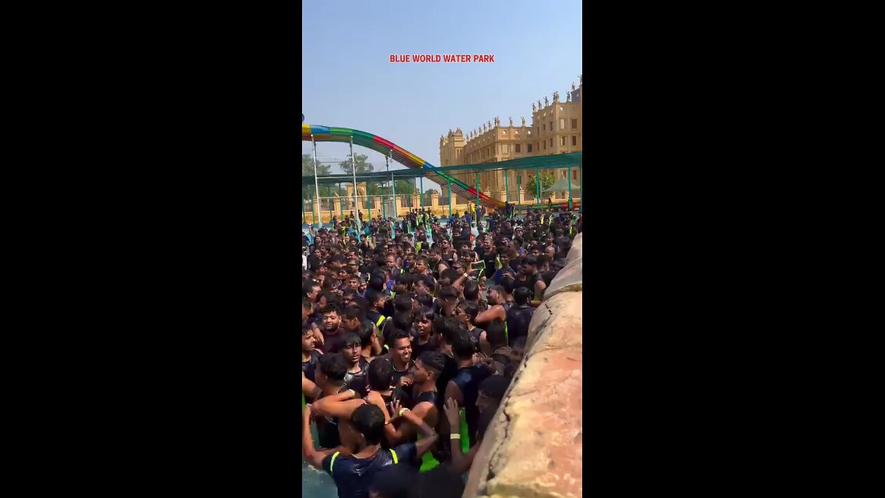 Imagine the smell 💩🇮🇳🚽