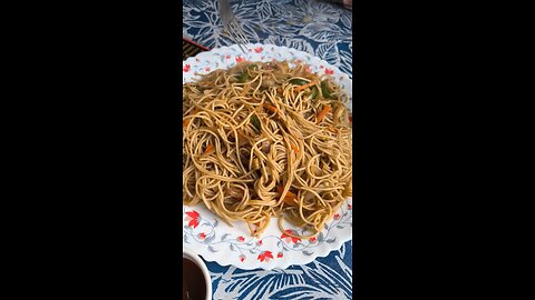 chicken chowmein in darjeeling