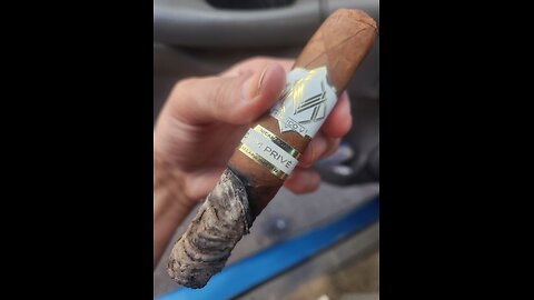Marco V Dom Prive Giant Box Pressed Toro Cigar Review
