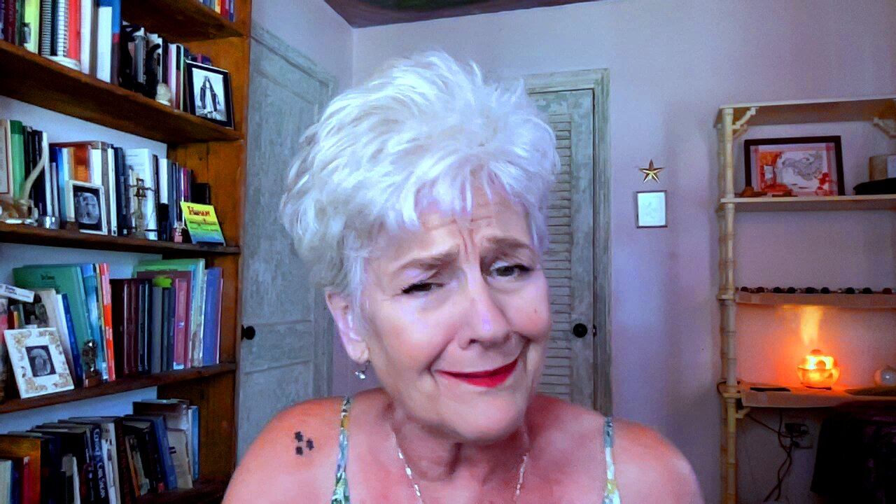 Lady Melody reads Prince Caspian-episode 24