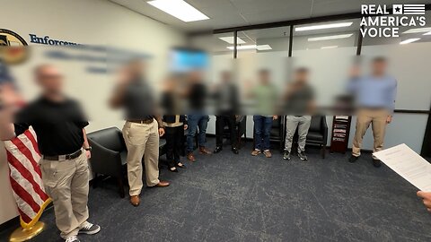 New #ICE officers being sworn in at the Houston Field Office!
