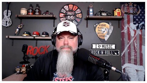 Two Steps Ahead Podcast Ep 232 - From Greatness to Grace: The Faith of Hulk Hogan & Toby Keith