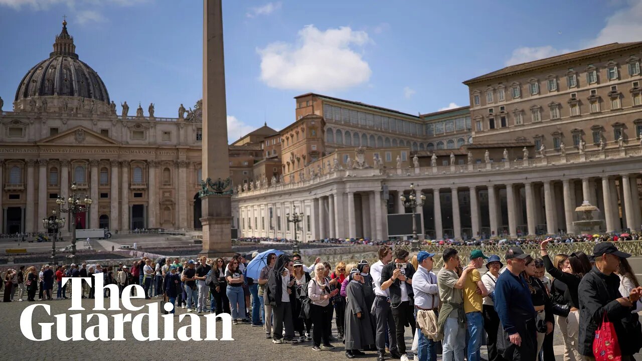 Thousands pay respects as Pope Francis moved to St Peter s to lie in state