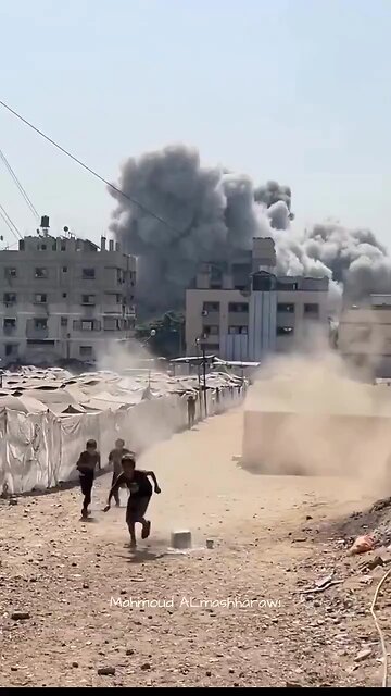 IDF shooting kids trying to get food