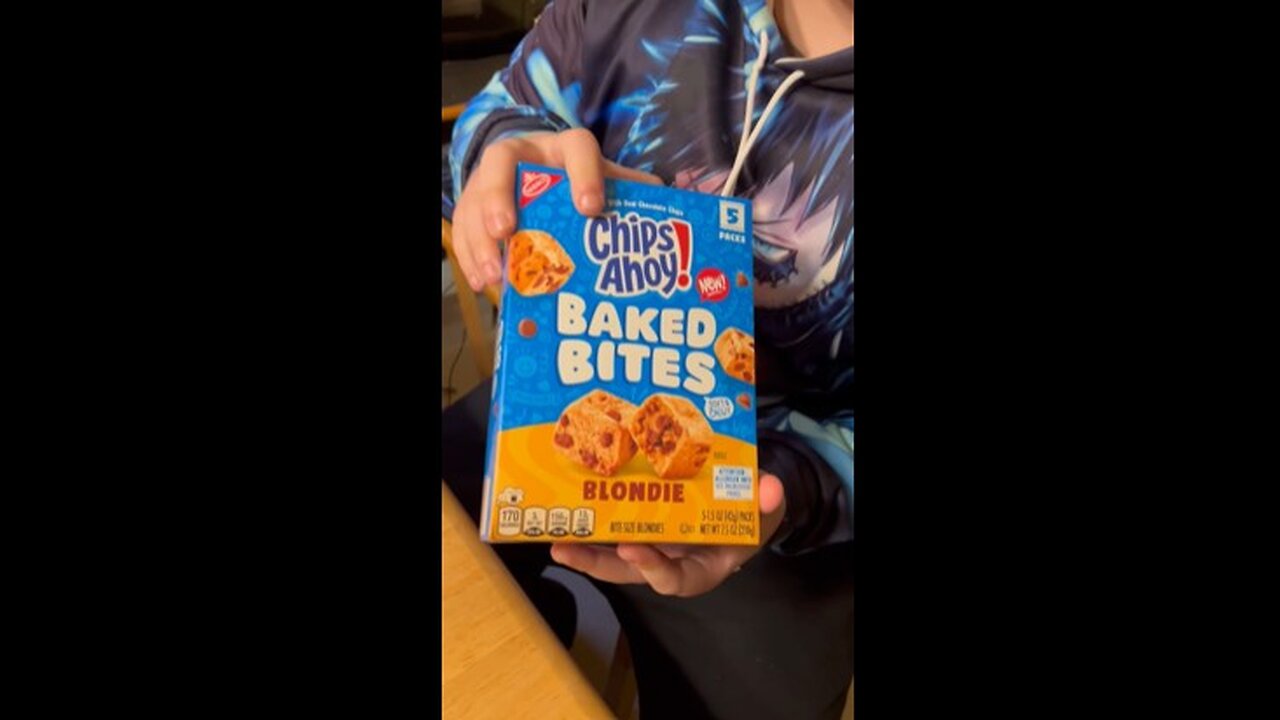 Chips AHOY Baked Bites Blondie