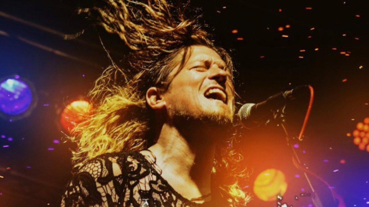 BLURRY ~ PUDDLE OF MUDD