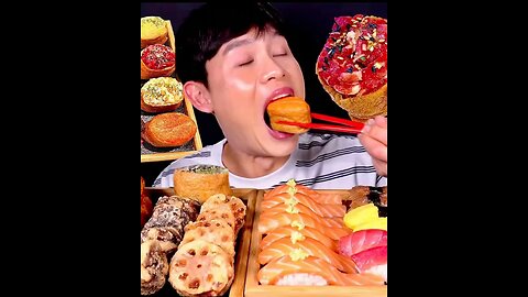 Sushi, fried lotus root cake