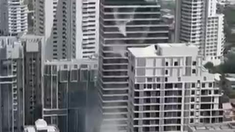 Myanmar Earthquake Shakes Bangkok Caught on Camera