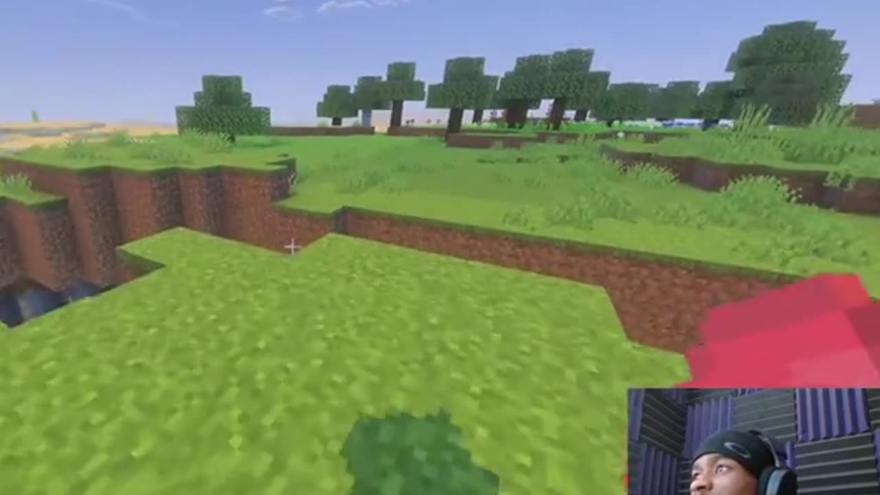 I might be the worst Minecraft player of all time 😭