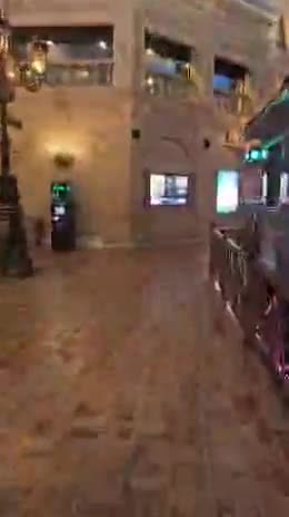 ...MAKING US EVACUATE #ourtruckinglife #reallifetruckers #atruckerslife #truck