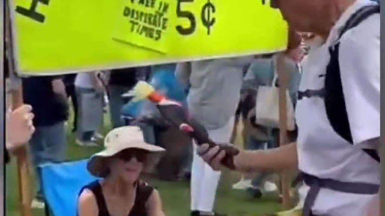 Protesters just want mugshots