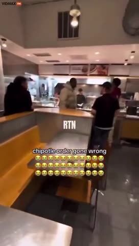 Chipotle chimpout Because They Didnt Get His Order Right Then Claims He Owns The Place