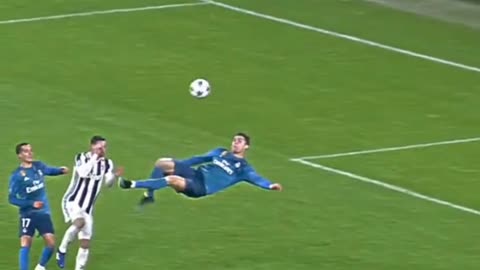 Cristiano Ronaldo's Legendary bicycle Kick