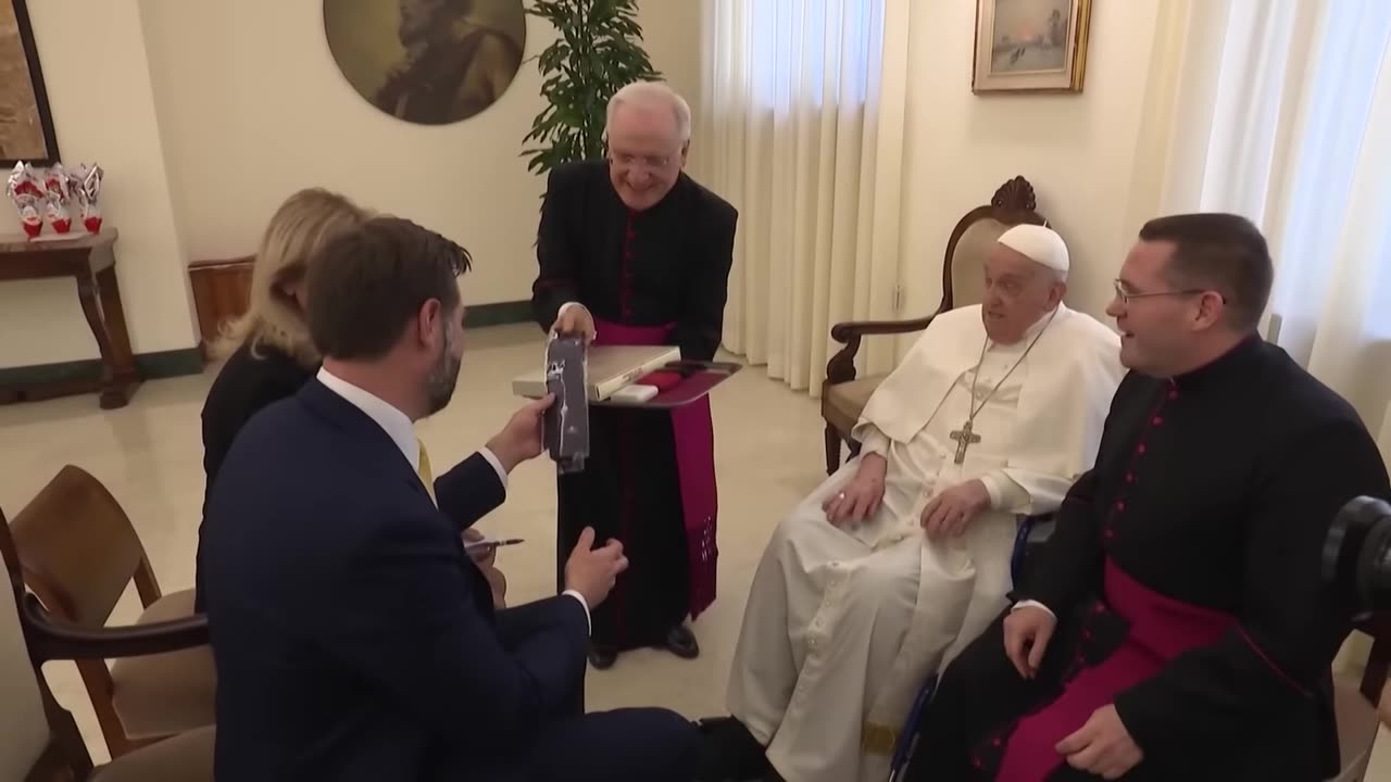 VP J.D. Vance met briefly with Pope Francis on Easter Sunday