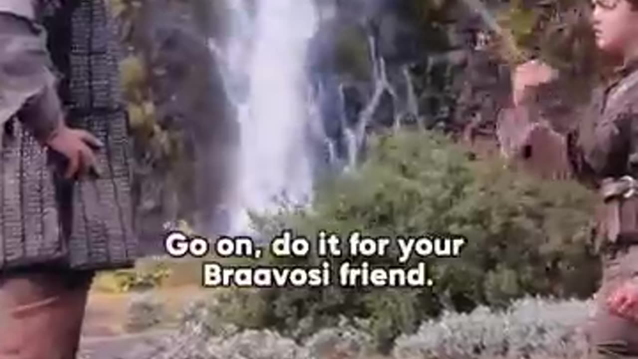 The Hound teach to Arya how to fight