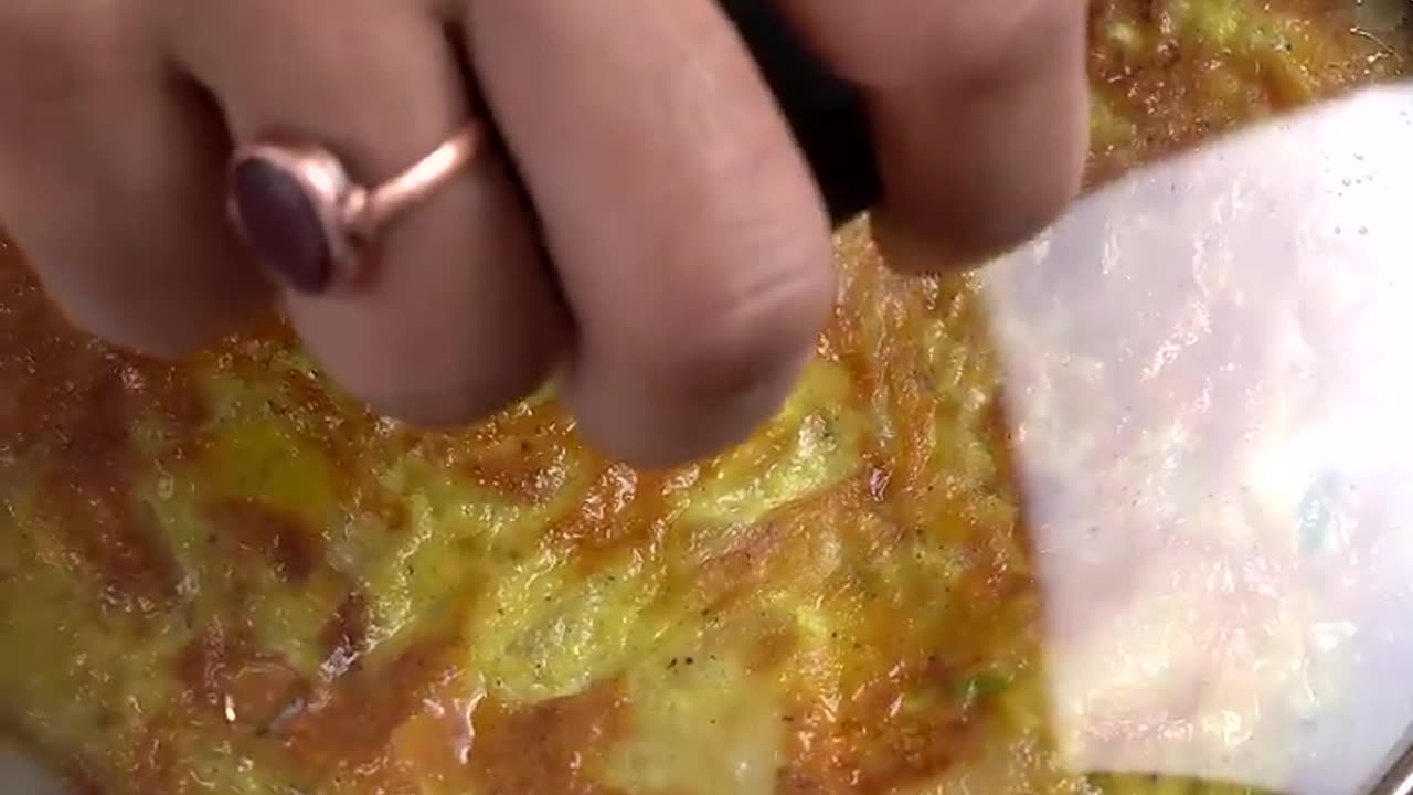 How to cook The SPANISH OMELET easily and fast?