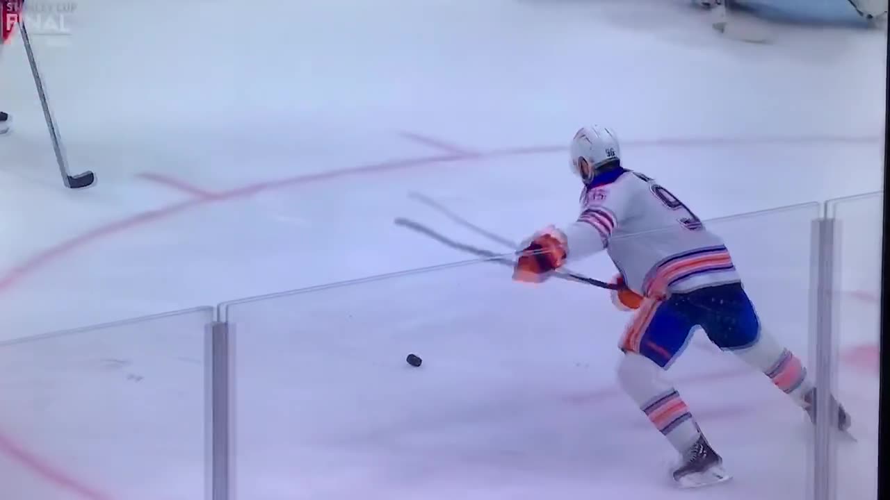 Oilers D #96 Jake Walman 🥅(2)🏒Slap-Shot Goal
