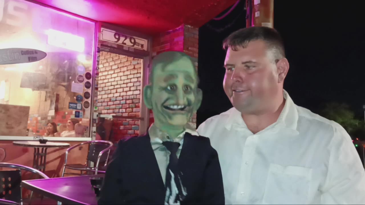 Vance Dykes & Zombie Bush: Save Austin's Coffee House (2)
