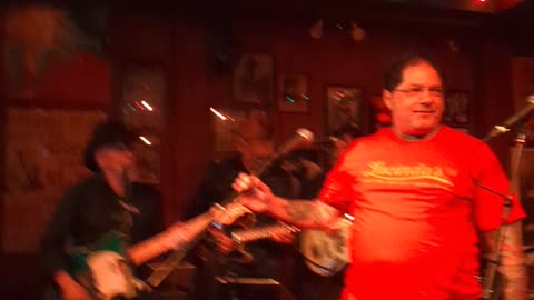 Singing George Jones, Live Band Karaoke