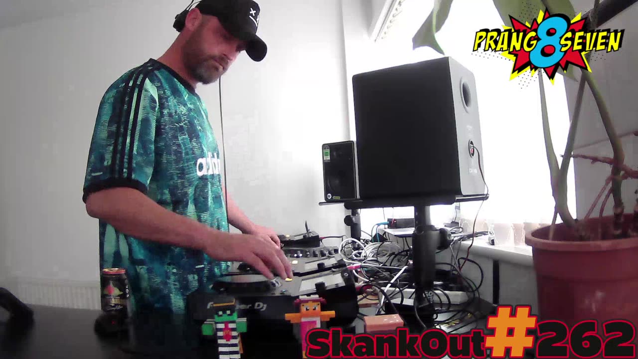 SkankOut#262 is live!