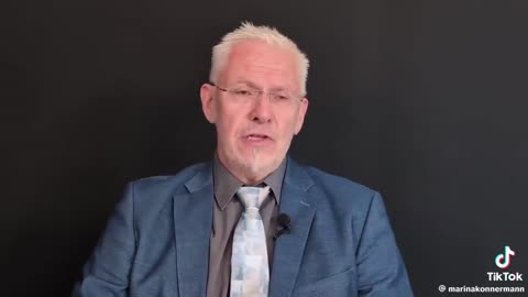 Professor Dr Dr. Martin Haditsch mit einer vortrefflichen Analyse