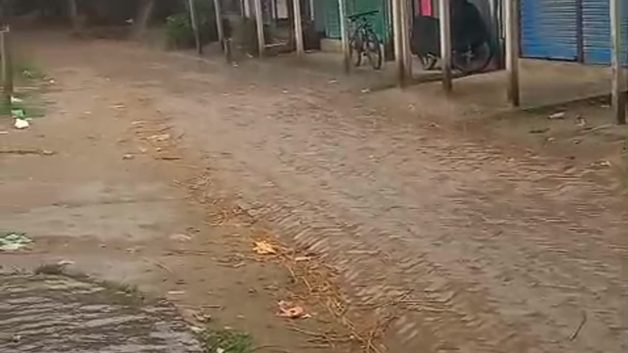 A normal day in 4th largest economy