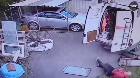 TOTAL IDIOTS AT WORK | Bad day at work | Fails of the week