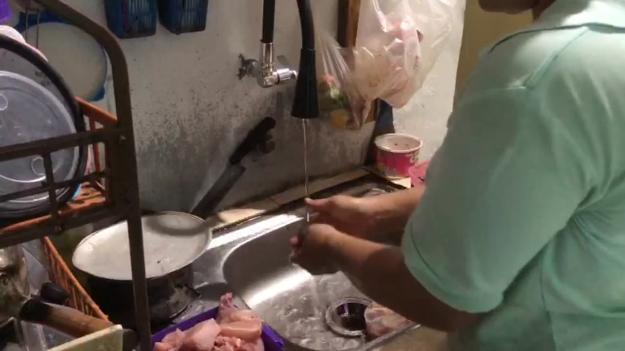 Chicken Cleaning Tutorial Part 3: Cleaning the Gizzards and Organs